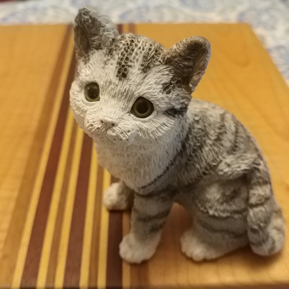 Stone Critters Kitten Figurine